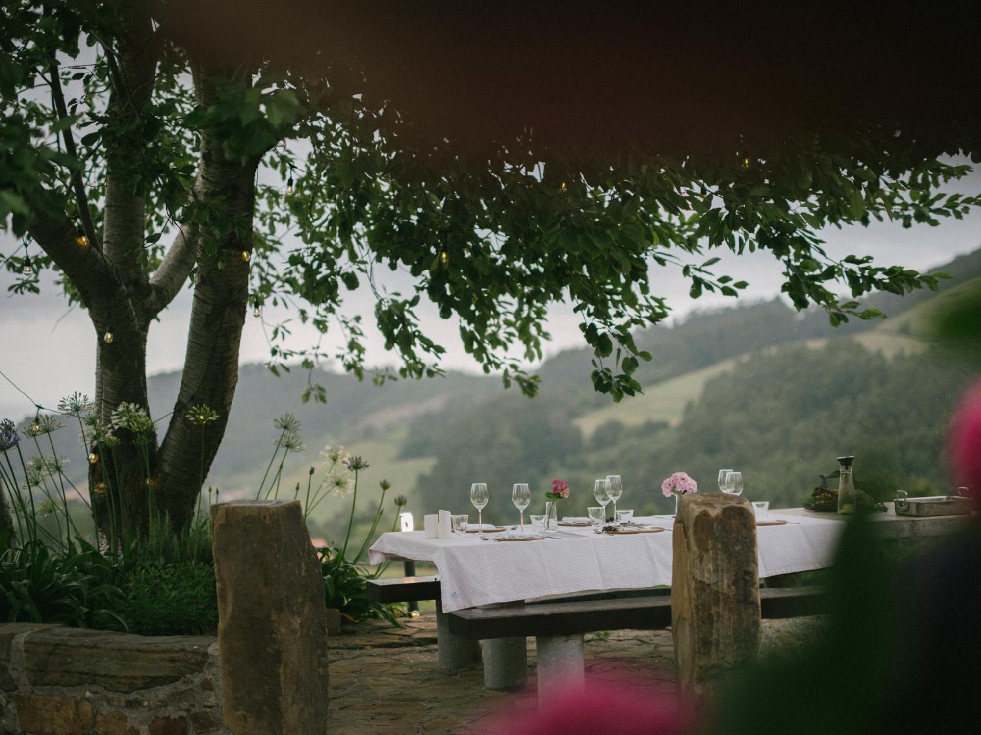 Hotel Nafarrola - Gastronomy & Wine (Adults Only) Бермео Екстер'єр фото